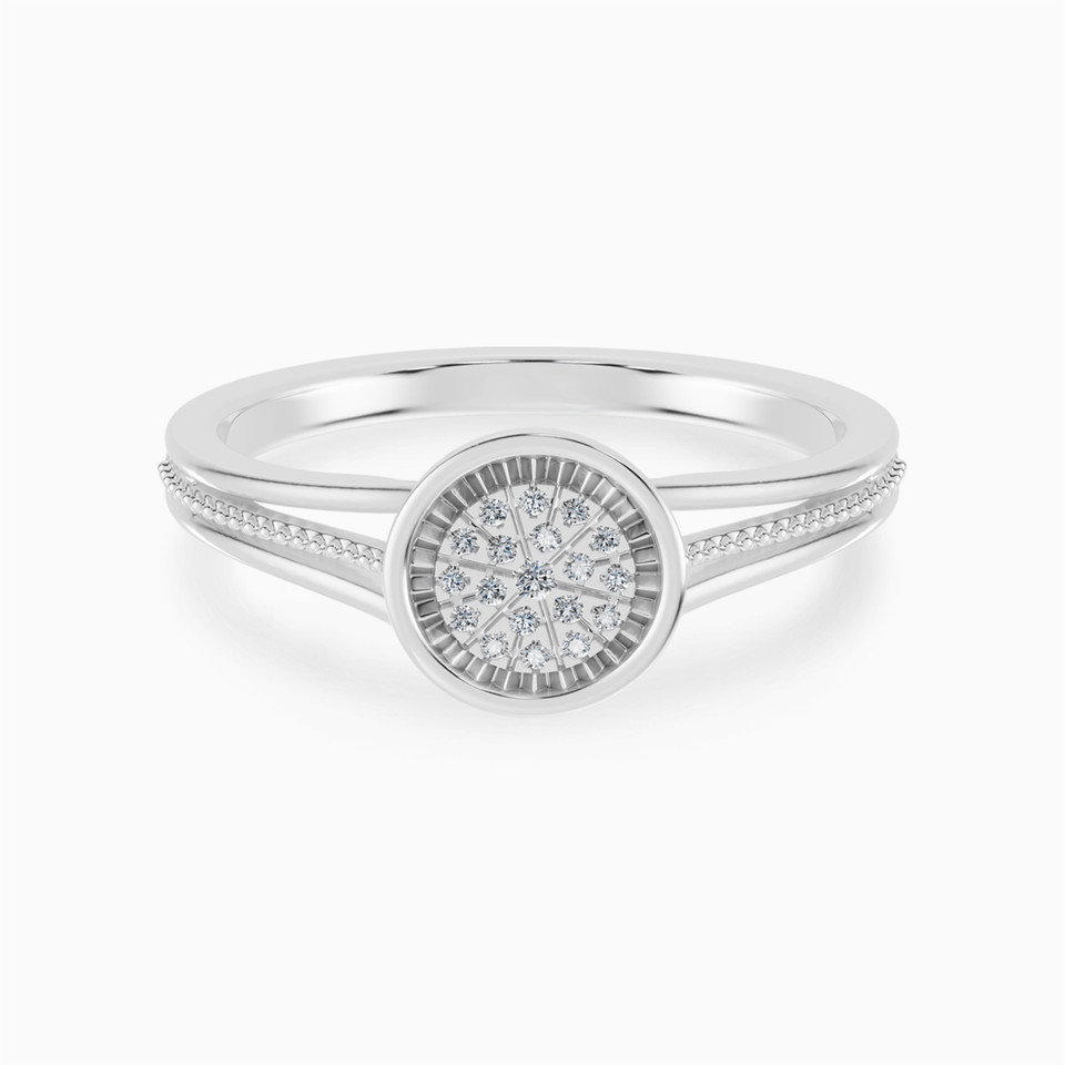 Round Cluster Bezel Diamond Split Shank Ring in 18K Gold Round Cluster Bezel Diamond Split Shank Ring in 18K Gold