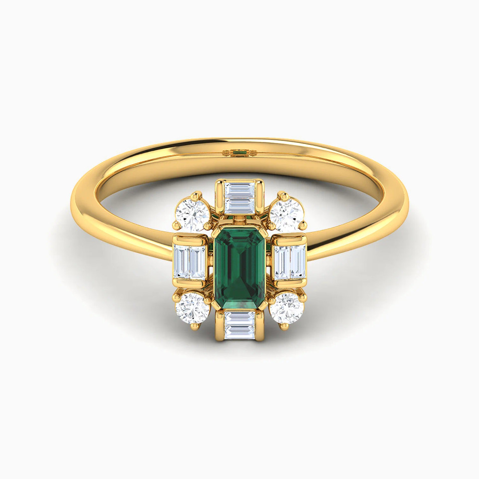 Oval Green Stones Diamond Ring in 18K Gold Oval Green Stones Diamond Ring in 18K Gold
