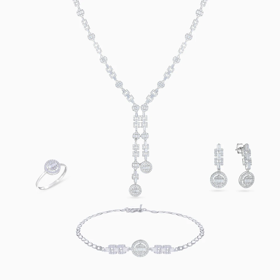 Round & Rectangular Links Cubic Zirconia Set in 18K Gold (4 Pieces) Round & Rectangular Links Cubic Zirconia Set in 18K Gold (4 Pieces)