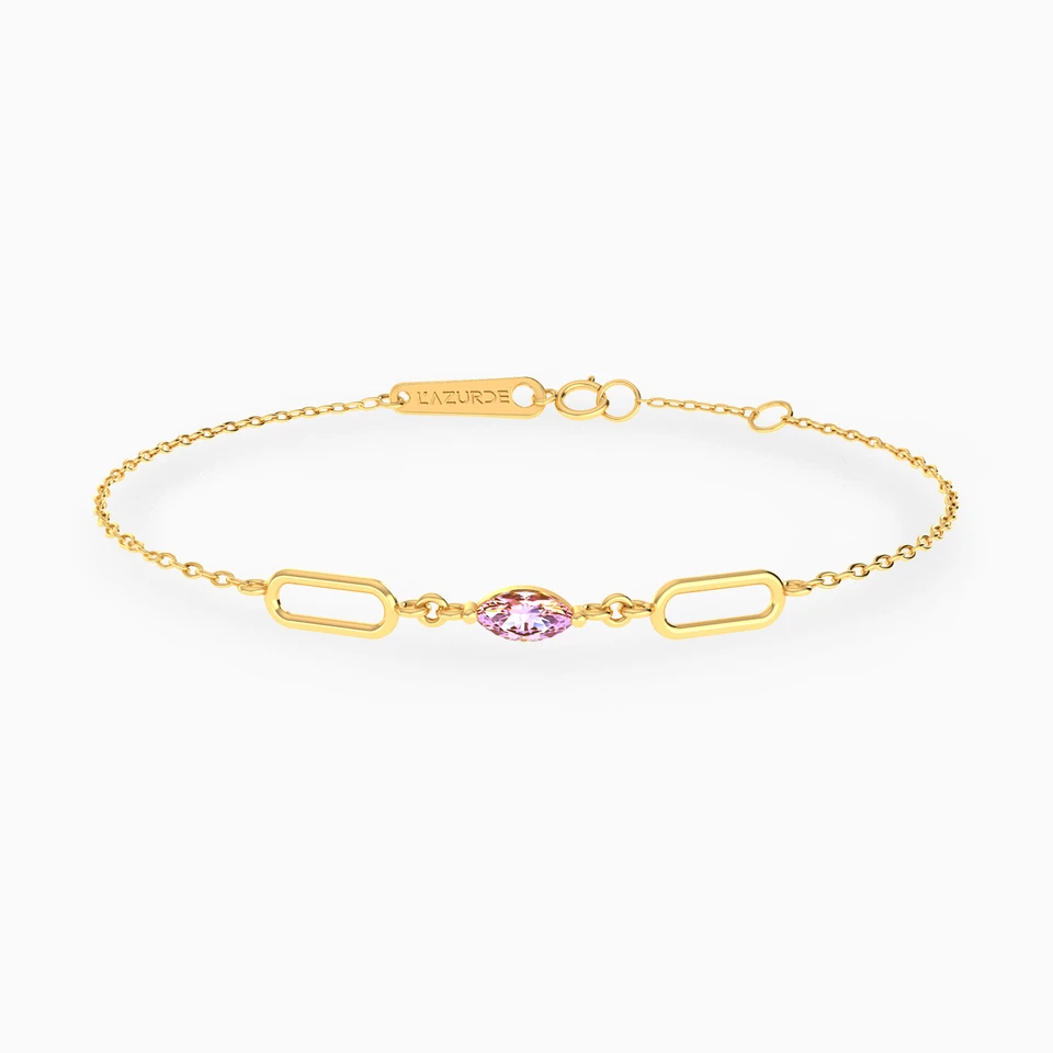 Marquise Lavender Stone & Oval Links Chain Bracelet in 18K Gold Marquise Lavender Stone & Oval Links Chain Bracelet in 18K Gold