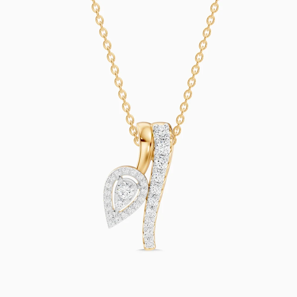 Leaf Diamond Pendant Necklace in 18K Gold Leaf Diamond Pendant Necklace in 18K Gold