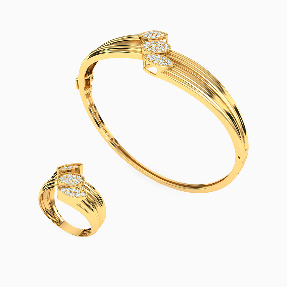 Marquise Cubic Zirconia Half Set in 21K Gold (2 Pieces) Marquise Cubic Zirconia Half Set in 21K Gold (2 Pieces)