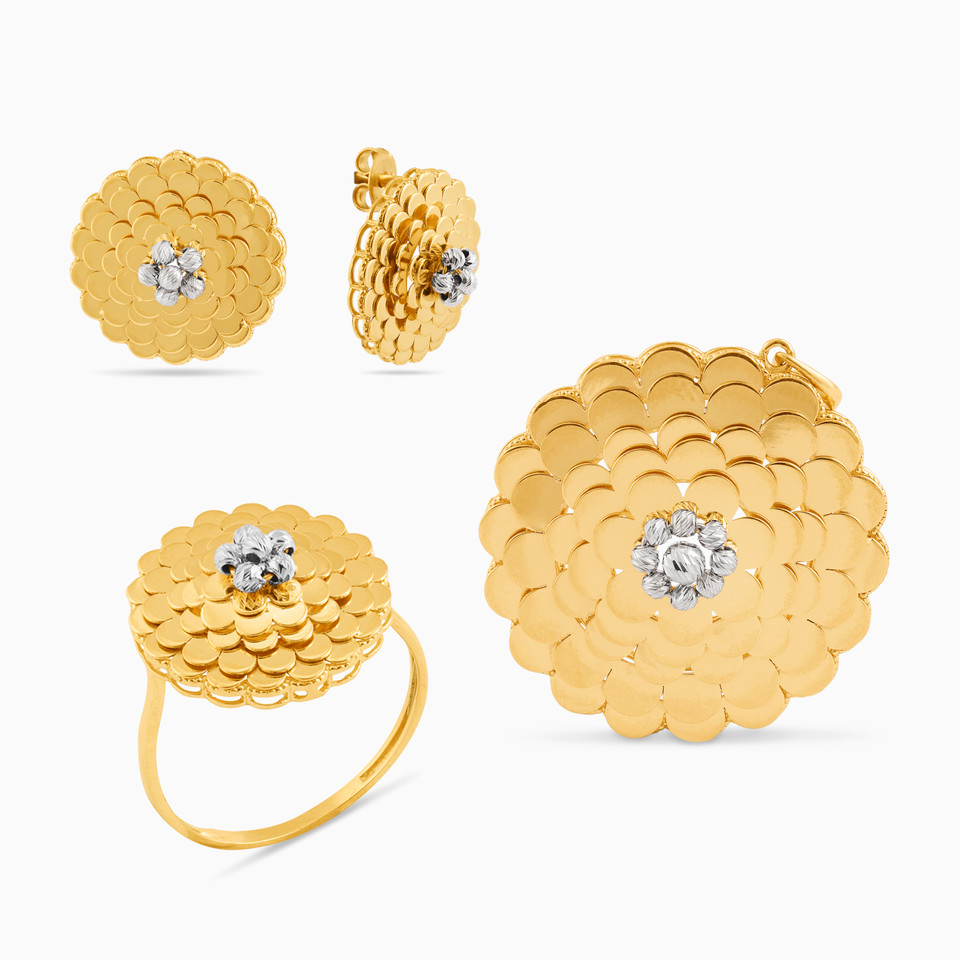 Circle Half Set in 21K Gold (3 Pieces) Circle Half Set in 21K Gold (3 Pieces)