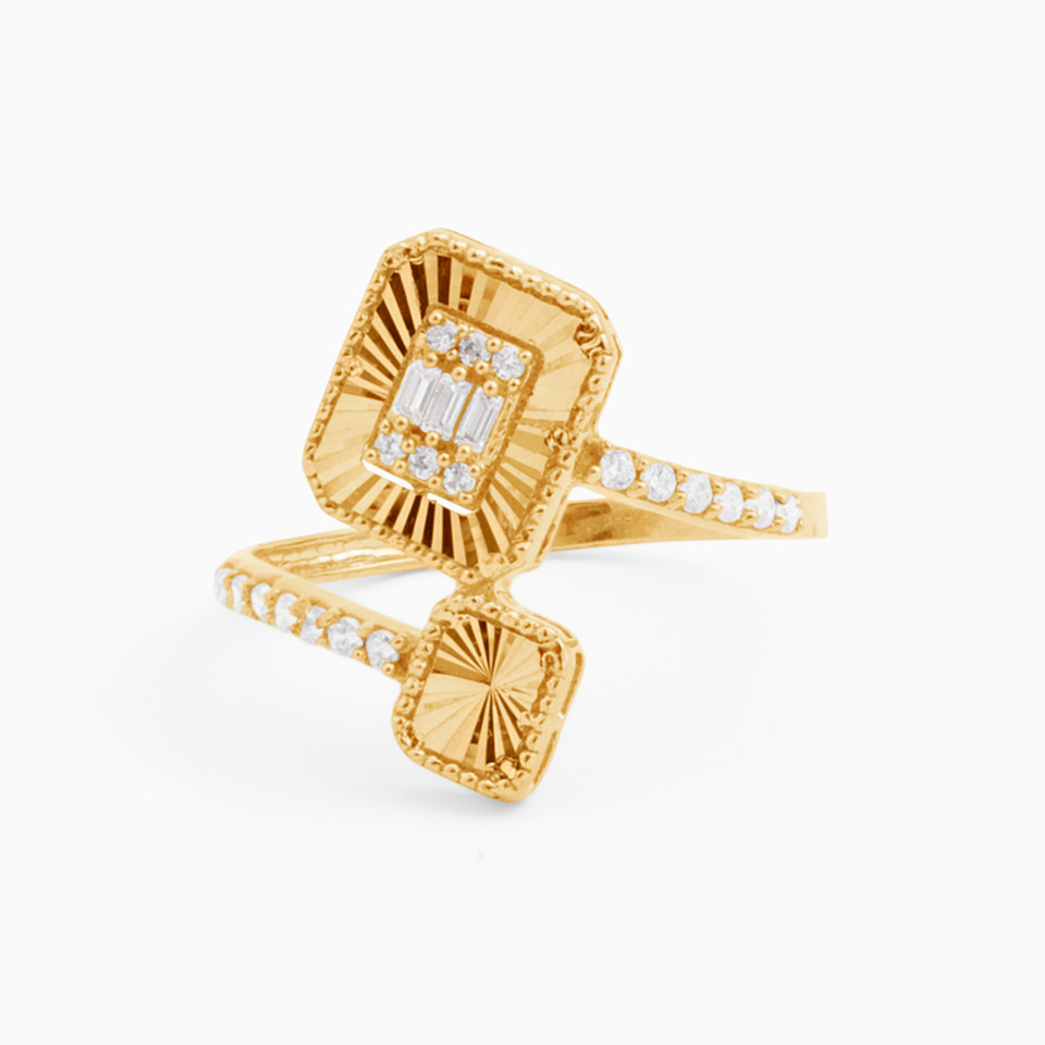 Rectangle Cubic Zirconia Two headed Ring in 21K Gold Rectangle Cubic Zirconia Two headed Ring in 21K Gold