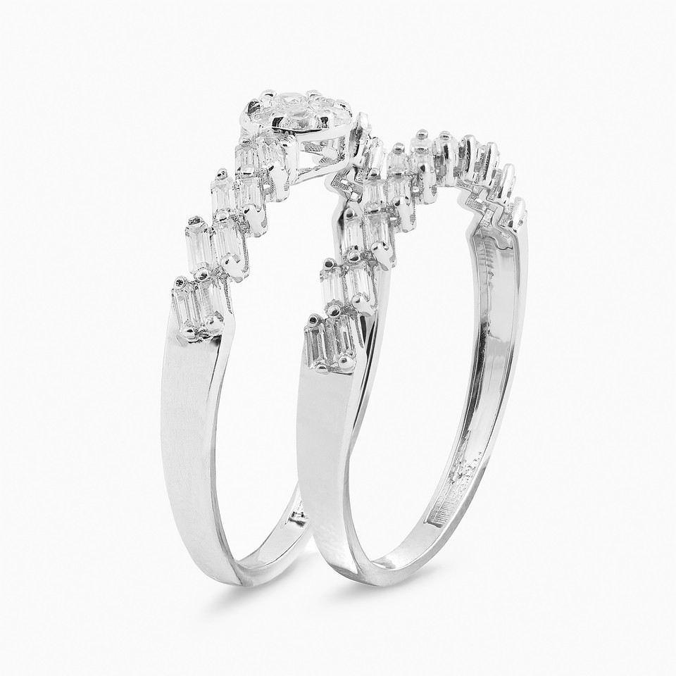 Circle Cubic Zirconia Twin Rings in 18K Gold Circle Cubic Zirconia Twin Rings in 18K Gold