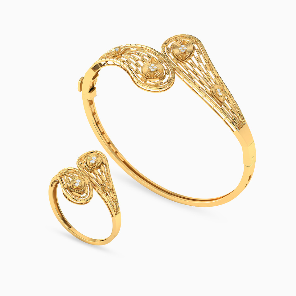 Abstract Cubic Zirconia Half Set in 21K Gold (2 Pieces) Abstract Cubic Zirconia Half Set in 21K Gold (2 Pieces)