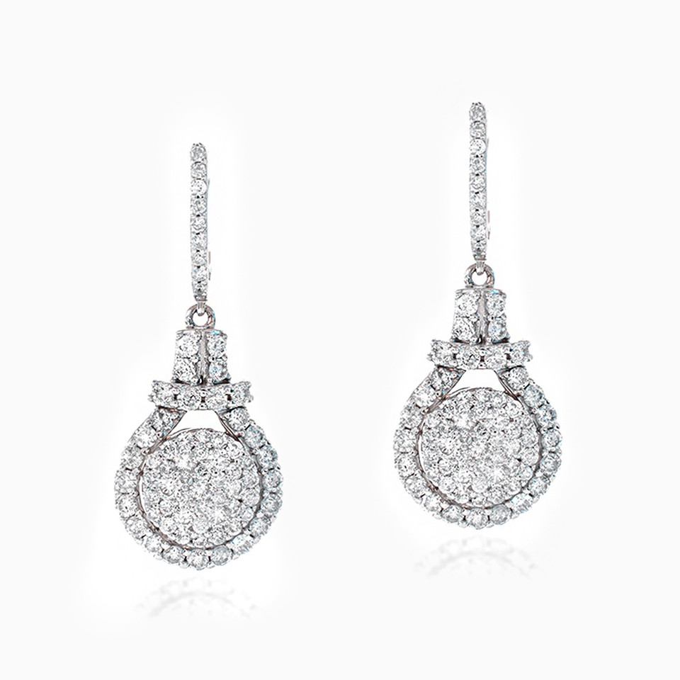Pear Diamond Drop Earrings in 18K Gold Pear Diamond Drop Earrings in 18K Gold