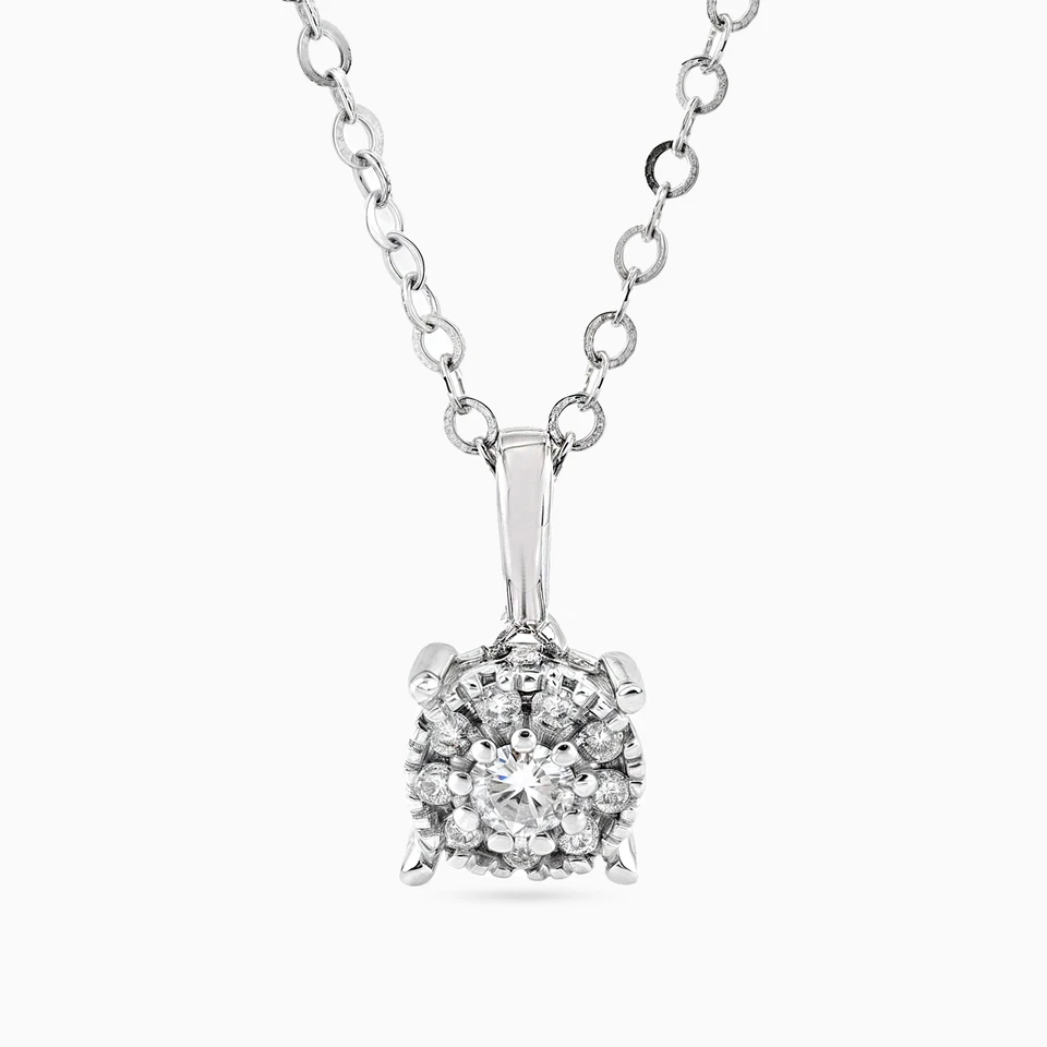 Circle Diamond Necklace in 18K Gold Circle Diamond Necklace in 18K Gold
