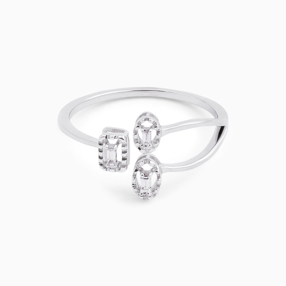 Oval Diamond Two-headed Ring in 18K Gold Oval Diamond Two-headed Ring in 18K Gold
