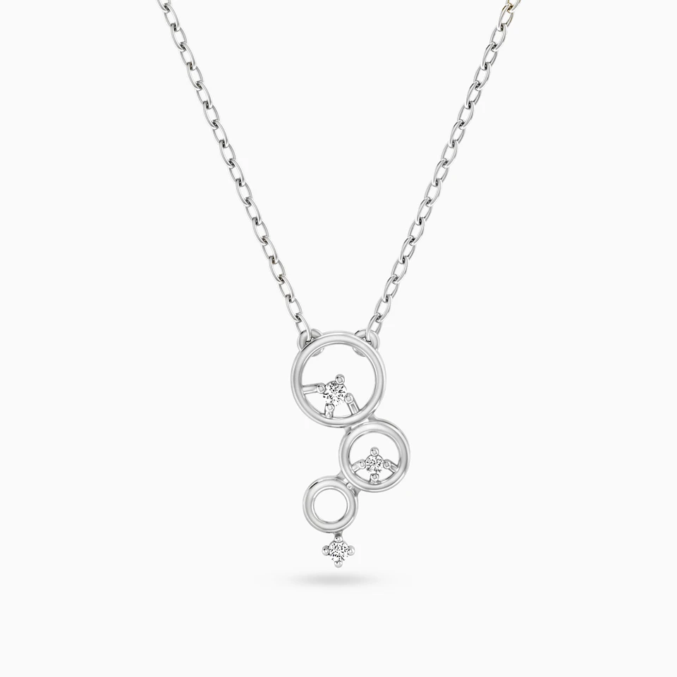 Circle Diamond Necklace in 18K Gold Circle Diamond Necklace in 18K Gold