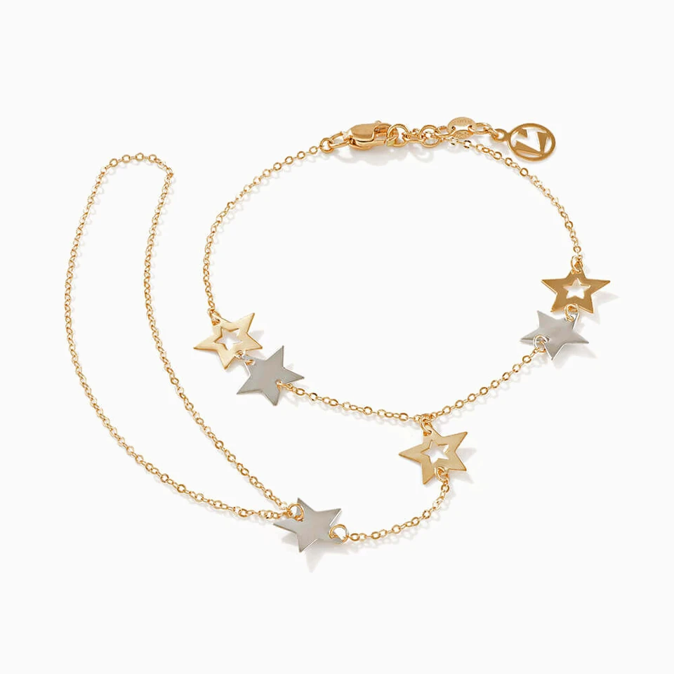 Star Chain Bracelet in 21K Gold Star Chain Bracelet in 21K Gold