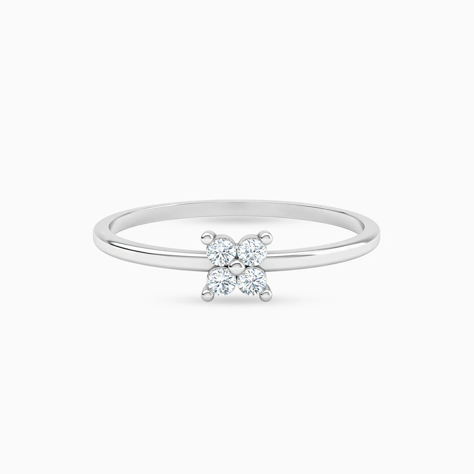Flower Diamonds Statement Ring in 18K Gold Flower Diamonds Statement Ring in 18K Gold