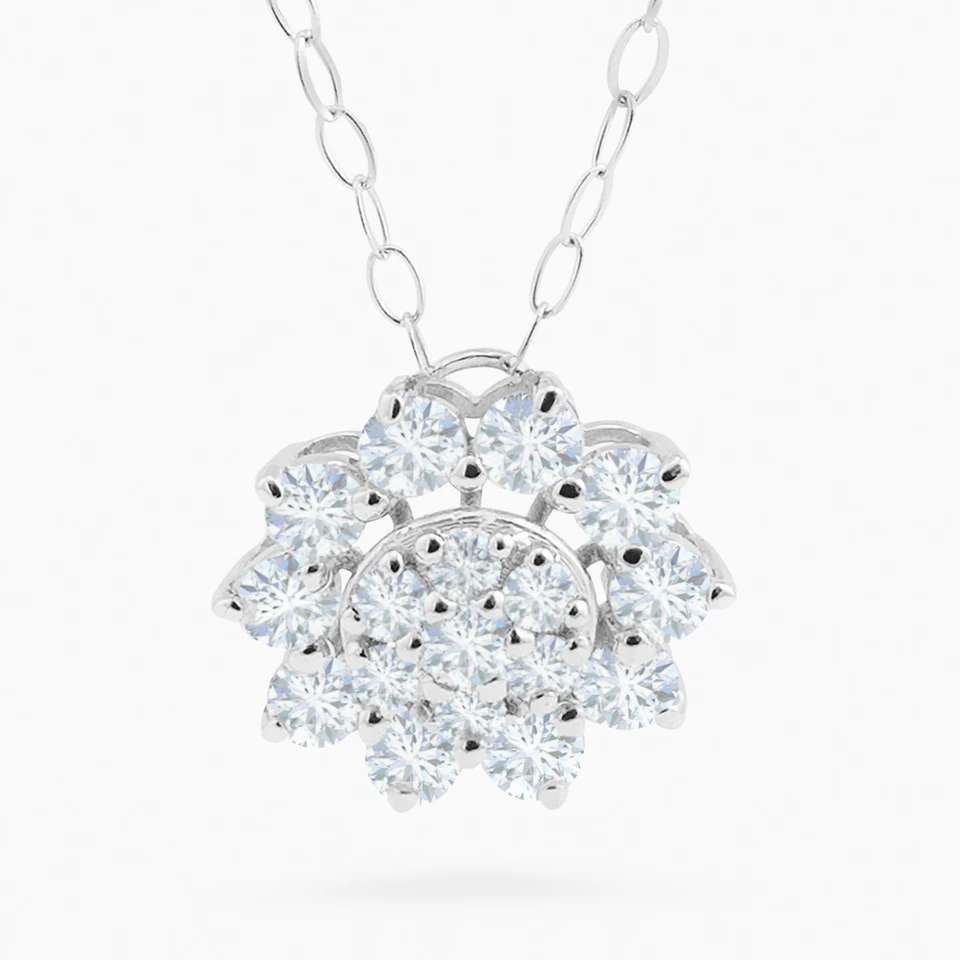 Flower Diamond Necklace in 18K Gold Flower Diamond Necklace in 18K Gold