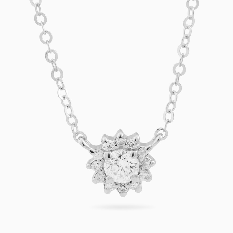 Flower Clear Stone Necklace in 18K Gold Flower Clear Stone Necklace in 18K Gold