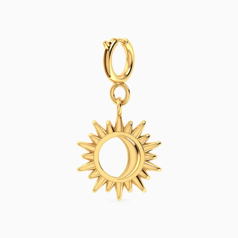 Sun Charm in 18K Gold - 2 Sun Charm in 18K Gold - 2