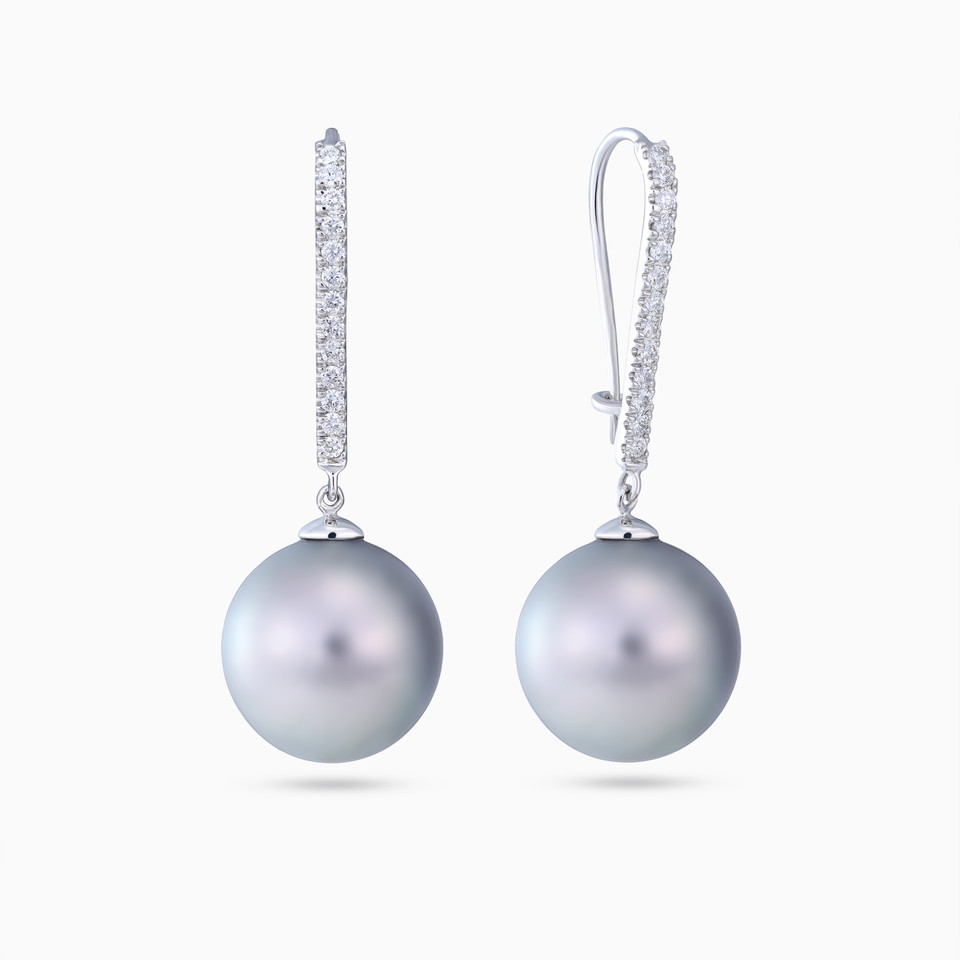 Vertical Setting Black Pearl Diamond Drop Earrings 18K Gold Vertical Setting Black Pearl Diamond Drop Earrings 18K Gold
