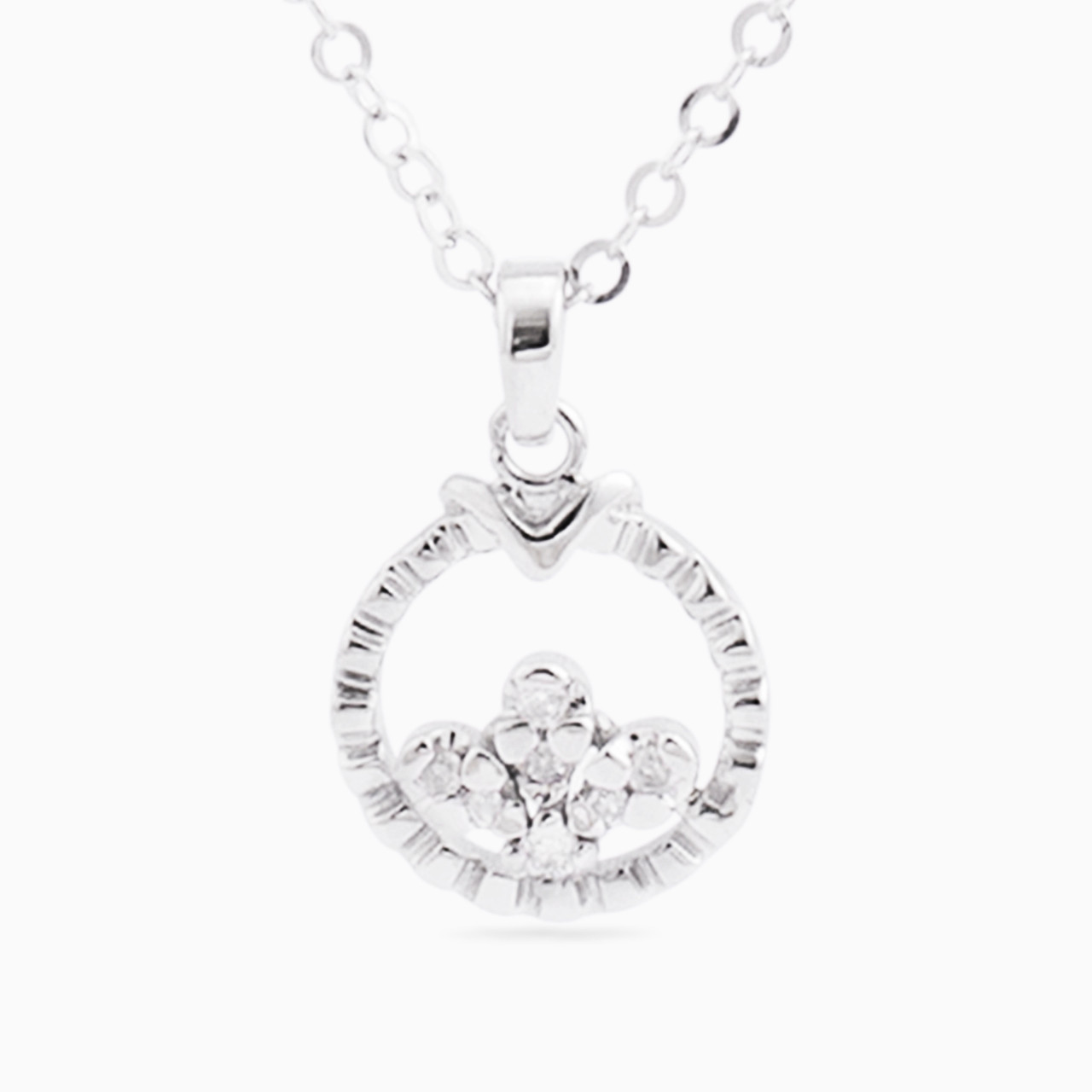 18K Gold Diamond Pendant Necklace