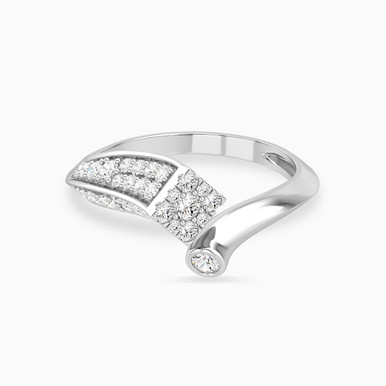 Square Diamond Two-headed Ring in 18K Gold - KR611401