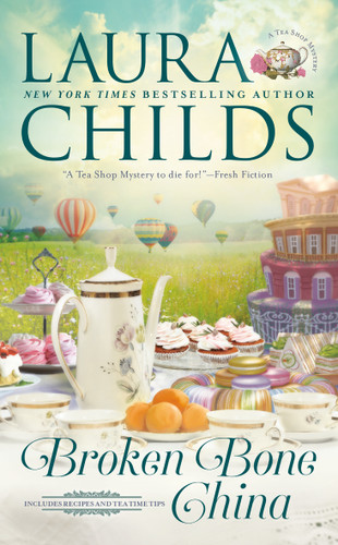 Broken Bone China - 9780451489647 by Laura Childs, 9780451489647