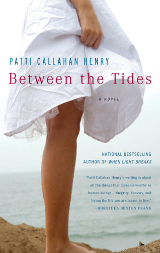 Between the Tides by Patti Callahan Henry, 9780451221148