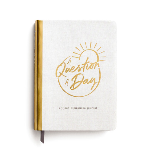 A Question A Day (A 3-Year Inspirational Journal) by DaySpring, 9781644548073