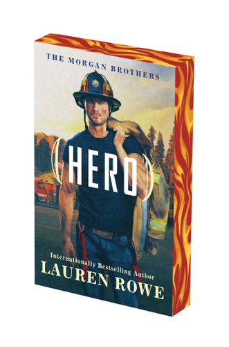 Hero: Deluxe Stenciled Edges by Lauren Rowe, 9781496761057