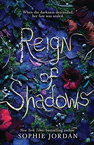 Reign of Shadows - 9780062377654 by Sophie Jordan