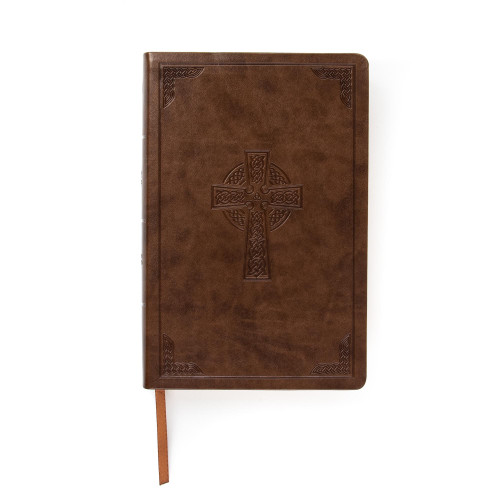 CSB Large Print Personal Size Reference Bible, Brown Celtic Cross LeatherTouch, Indexed by CSB Bibles by Holman, 9781087731131