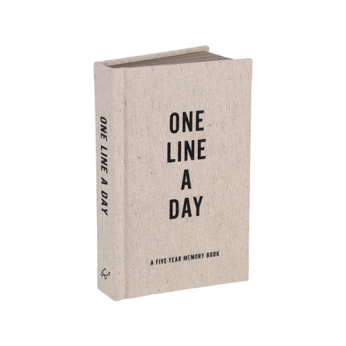 Canvas One Line a Day (A Five-Year Memory Book) (Miniature Edition) by Chronicle Books, 9781452174792