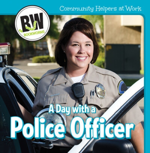 A Day with a Police Officer - 9781502658241 by Katie Kawa