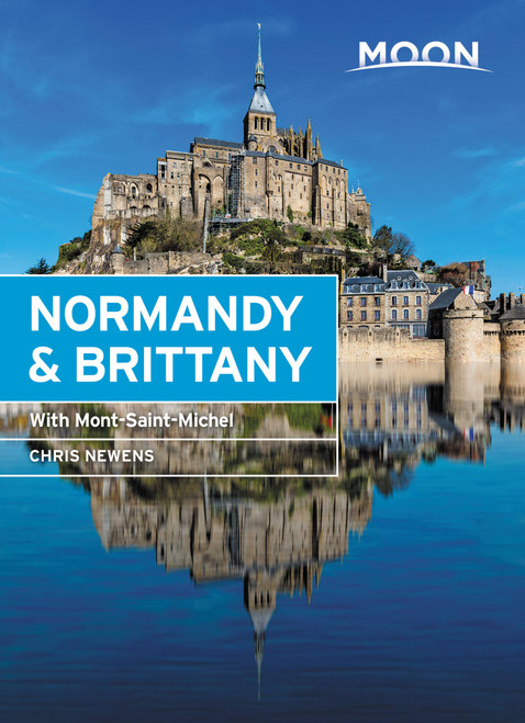 Moon Normandy & Brittany (With Mont-Saint-Michel) - 9781640495951 by Chris Newens, 9781640495951