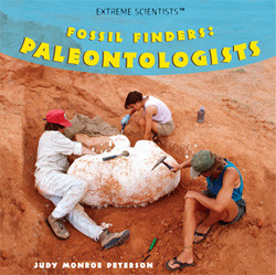 Fossil Finders by Judy Monroe Peterson, 9781404245242