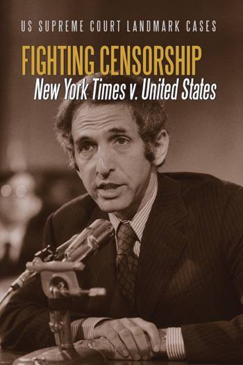 Fighting Censorship (New York Times v. United States) by D. J. Herda, 9780766084322