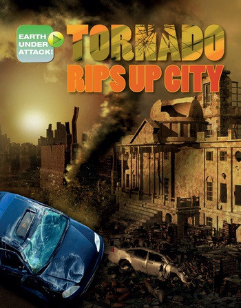 Tornado Rips Up City by Louise Spilsbury, Richard Spilsbury, 9781538213117