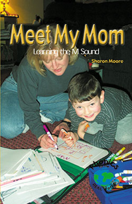 Meet My Mom - 9780823982585 by Sharon Moore, 9780823982585