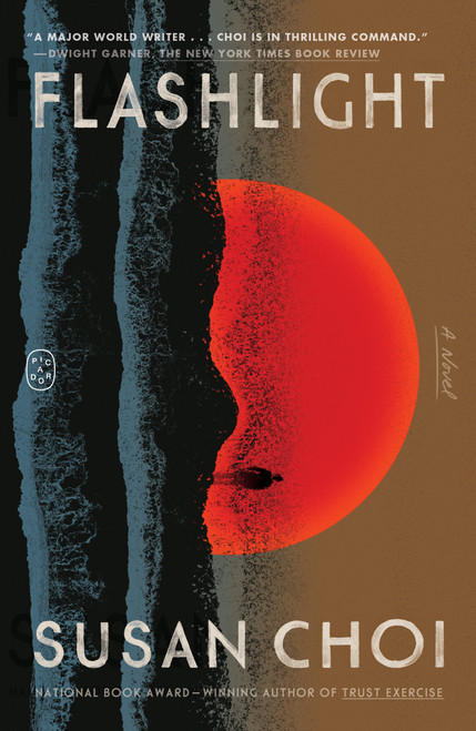 Flashlight (A Novel) - 9781250437822 by Susan Choi, 9781250437822