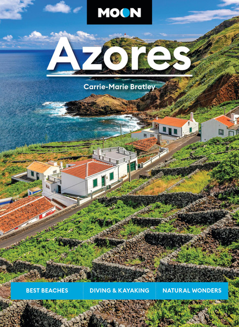 Moon Azores (Best Beaches, Diving & Kayaking, Natural Wonders) - 9798886472028 by Carrie-Marie Bratley, Moon Travel Guides, 9798886472028
