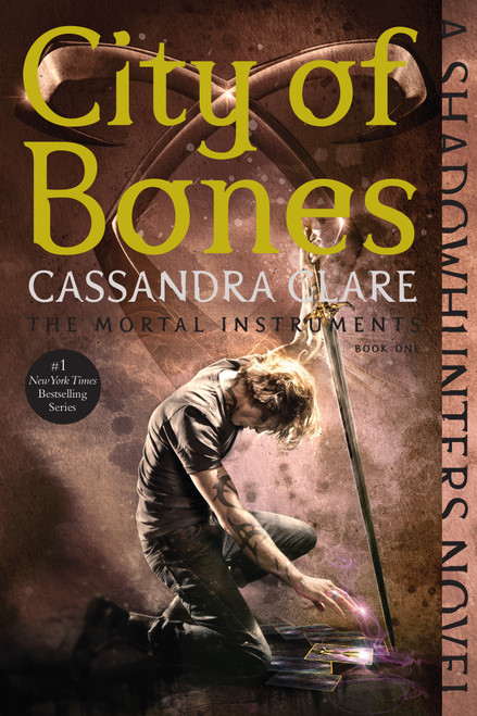 City of Bones - 9781481455923 by Cassandra Clare, 9781481455923
