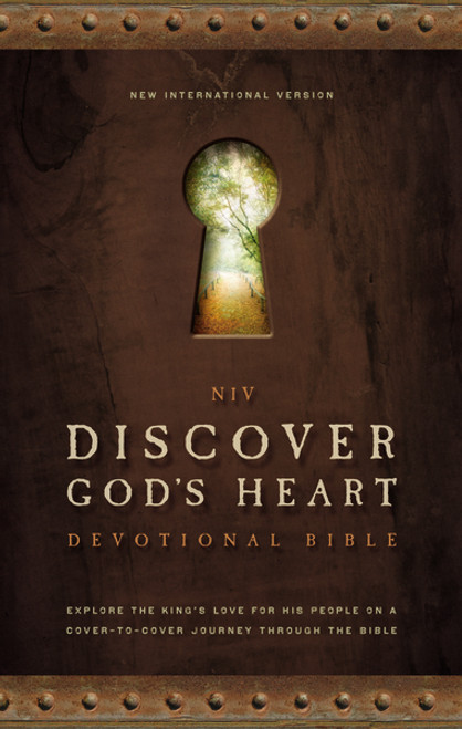 NIV, Discover God's Heart Devotional Bible, Hardcover (Explore the King's Love for His People on a Cover-to-Cover Journey Through the Bible) by  Walk Thru the Bible, 9780310429524