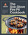 The Solo Stove Fire Pit Cookbook (Fireside Food for Good Moments with Family and Friends) by Solo Stove, 9780760393277