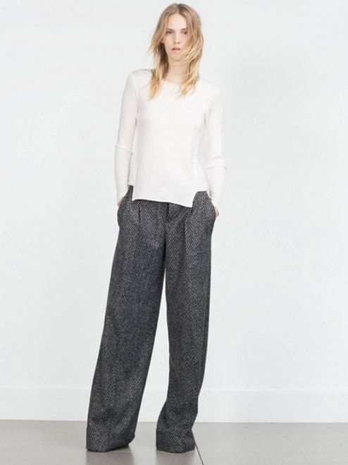 Cover stick foundation