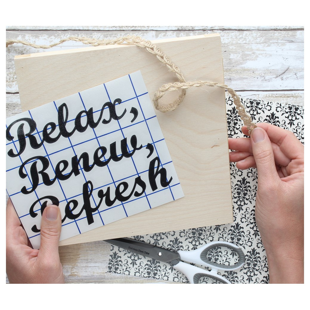 Leisure Arts Home Décor Vinyl Words Phrases Welcome 3 inch x 12.75