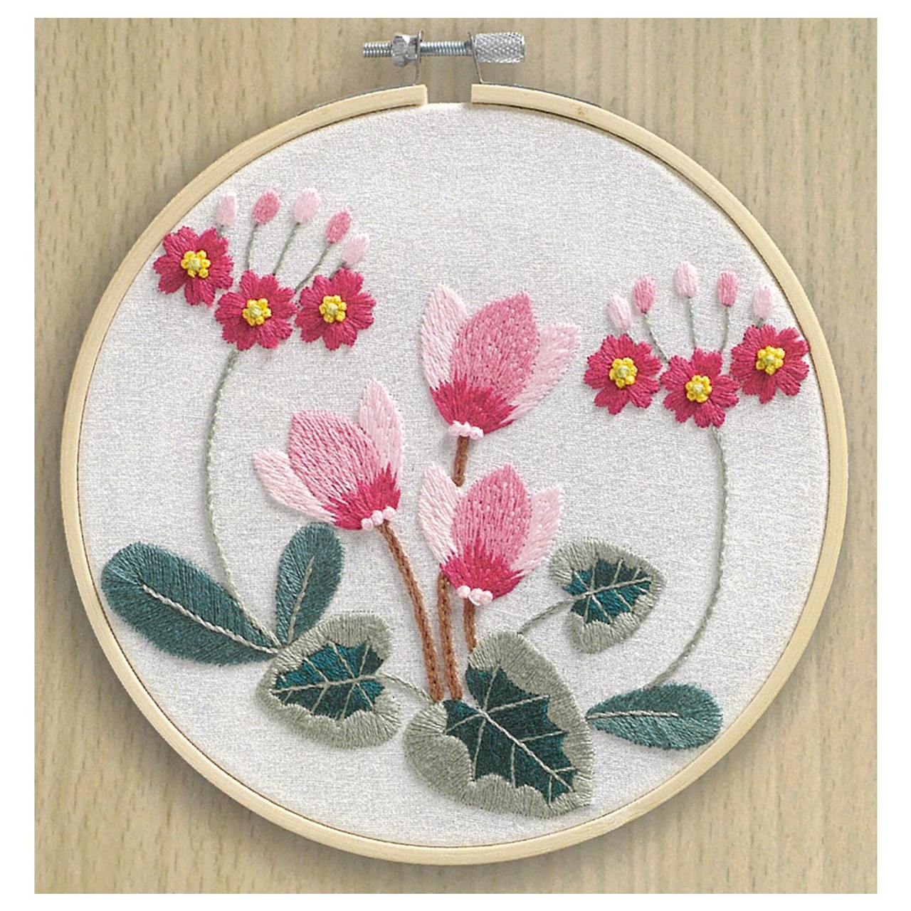 ハンドメイド　Y ourelia Leisure Arts Embroidery Kit 6 inch Cyclamen - Leisure Arts