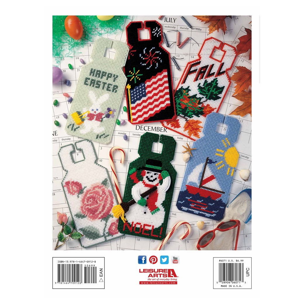 Leisure Arts A Year of Door Hangers Plastic Canvas eBook - Leisure