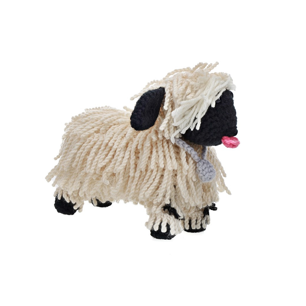 Leisure Arts Crochet Kit Amigurumi Valais Blacknose Sheep USA