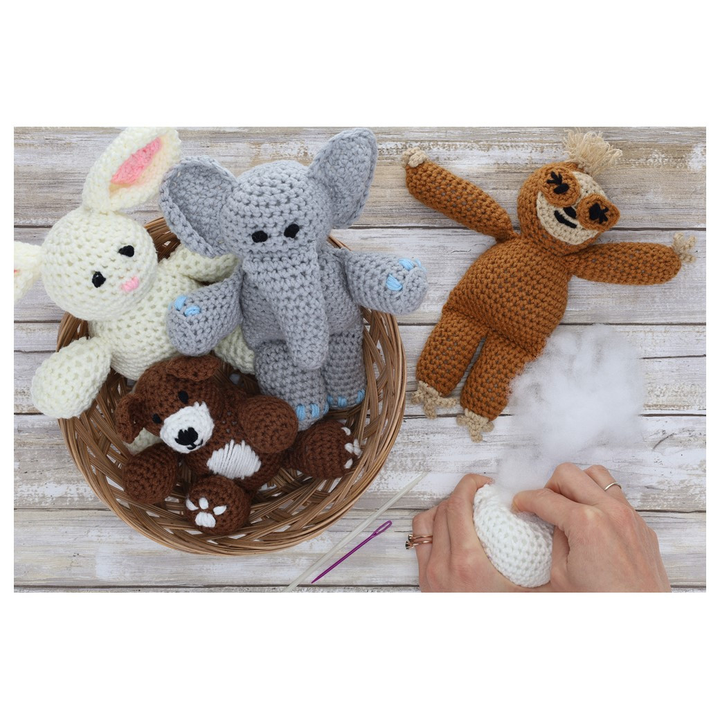 Leisure Arts Crochet Friend Lamb Small - Leisure Arts
