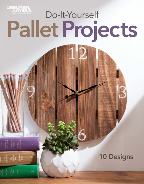 Leisure Arts Do It Yourself Pallet Projects Book