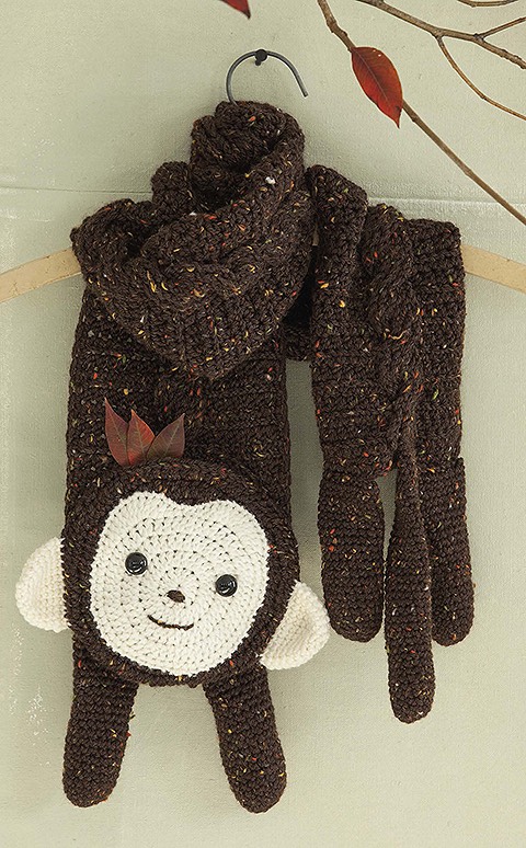 Leisure Arts (Amigurumi Animal Scarves)