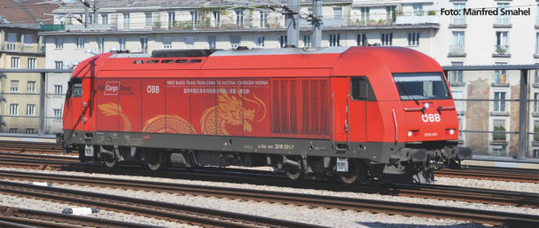 Piko Hobby HO Gauge OBB Austria/China Dragon Livery Rh2016 Diesel Locomotive VI 57995