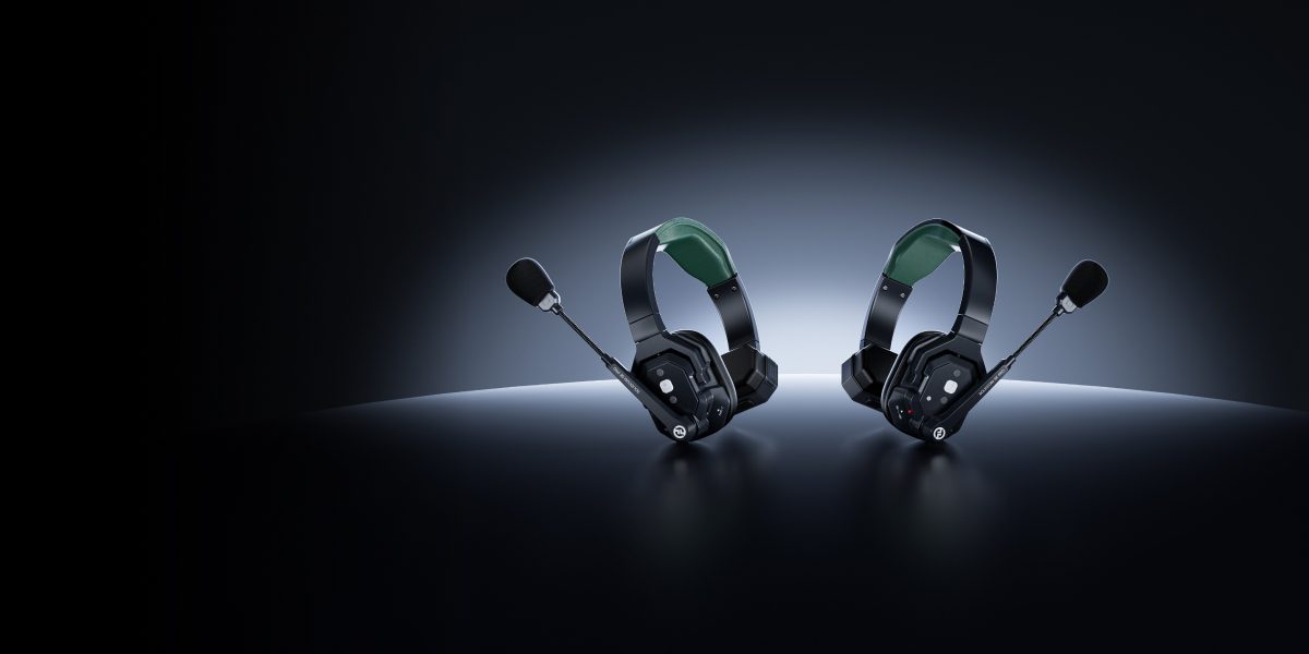 Hollyland Solidcom SE Pro headsets